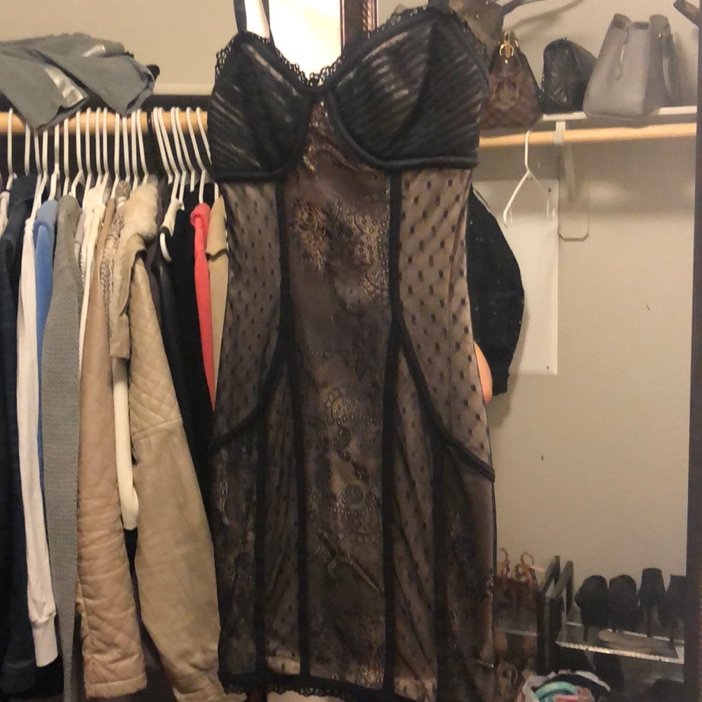 Bebe dress